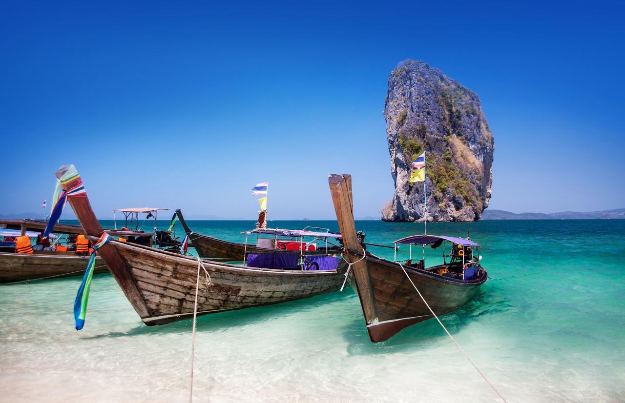 Simple Boutique Seabreeze Hotel Patong Ngoại thất bức ảnh