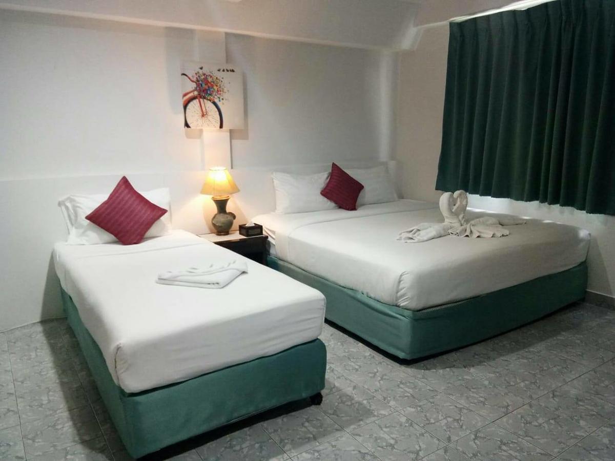 Simple Boutique Seabreeze Hotel Patong Ngoại thất bức ảnh