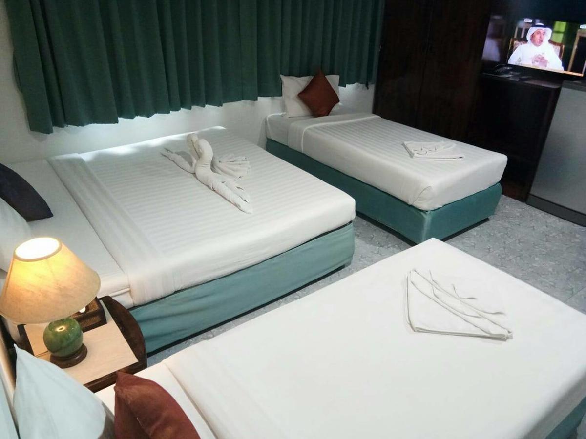 Simple Boutique Seabreeze Hotel Patong Ngoại thất bức ảnh
