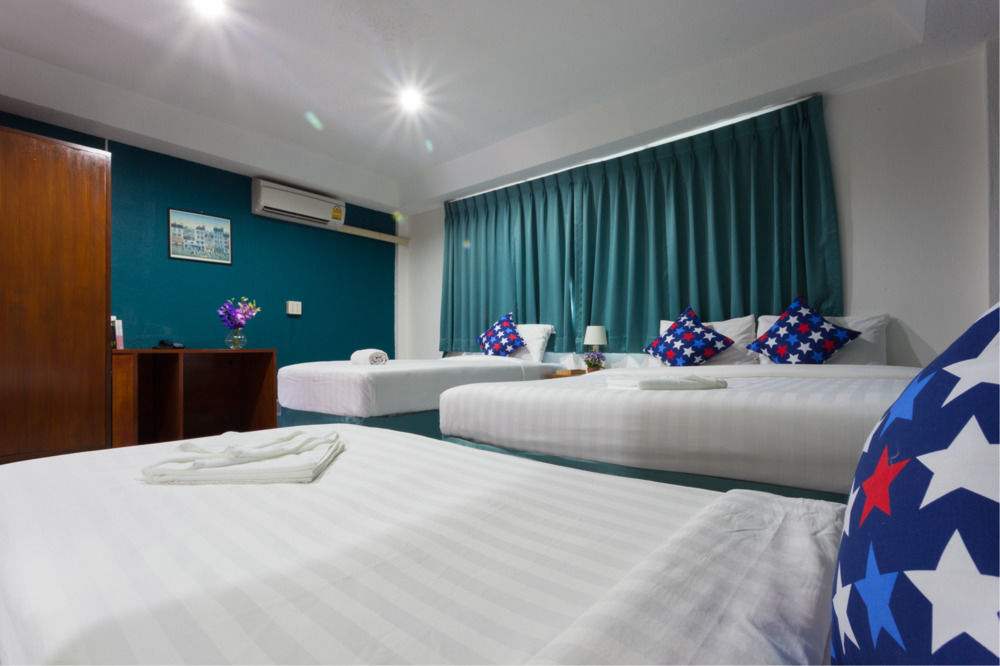 Simple Boutique Seabreeze Hotel Patong Ngoại thất bức ảnh