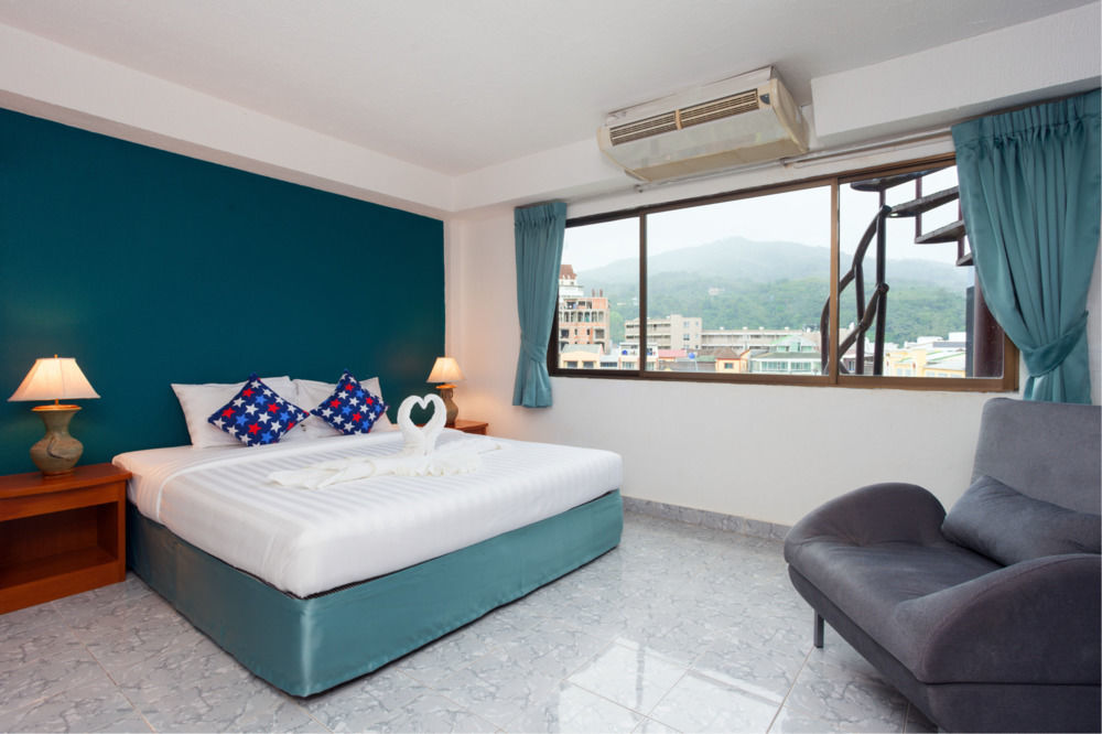 Simple Boutique Seabreeze Hotel Patong Ngoại thất bức ảnh